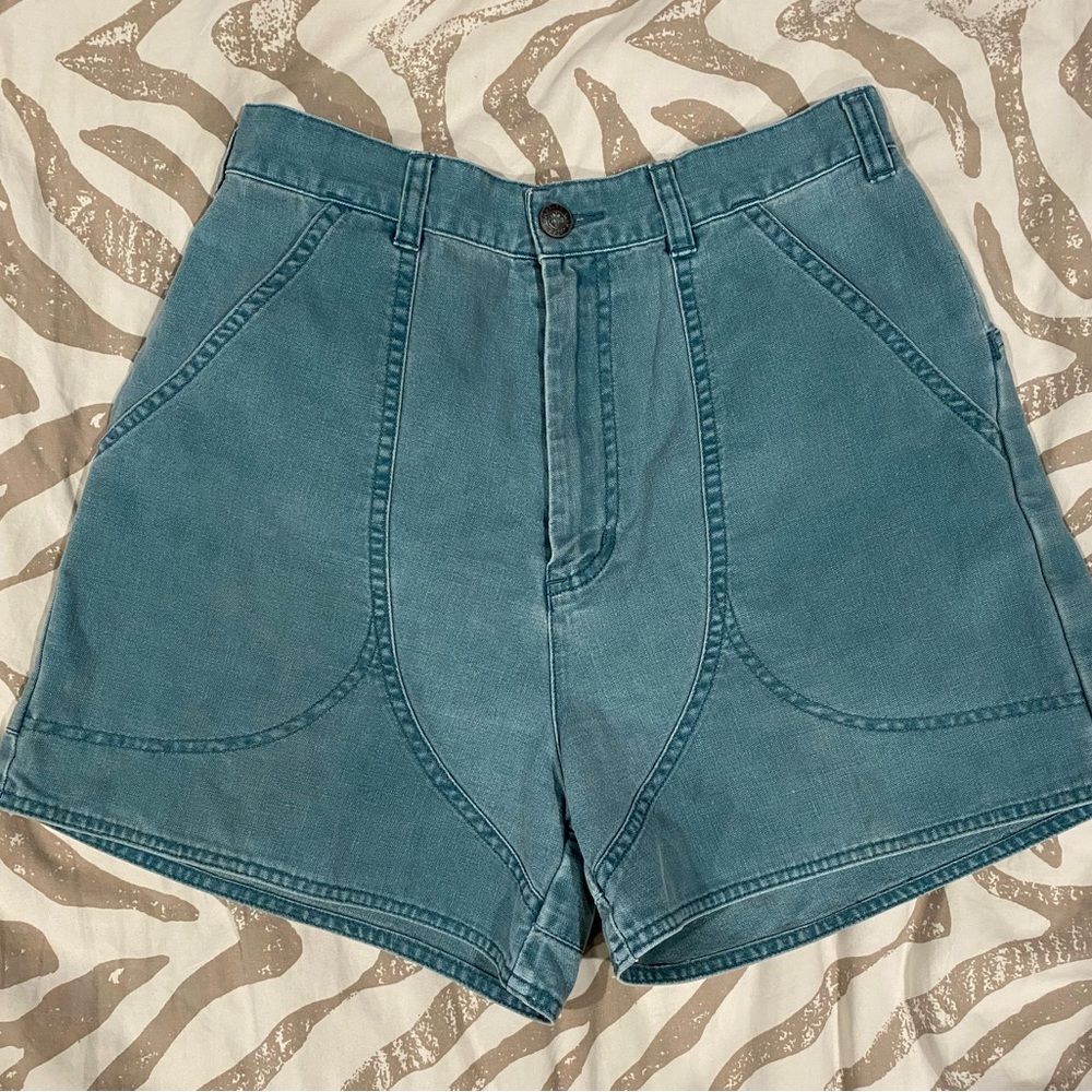 Patagonia vintage shorts size 10-run small more like 8